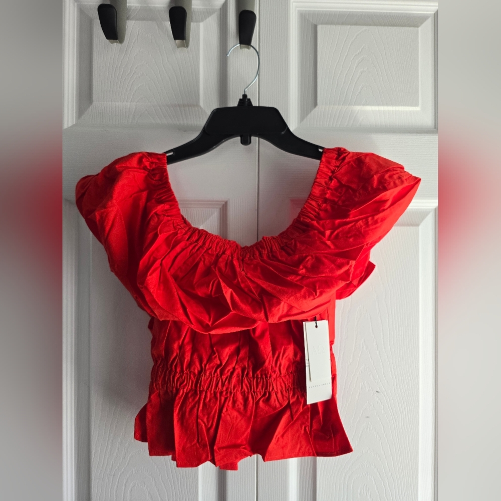 Alpha & Omega Red Off The Shoulder Blouse Size Small
